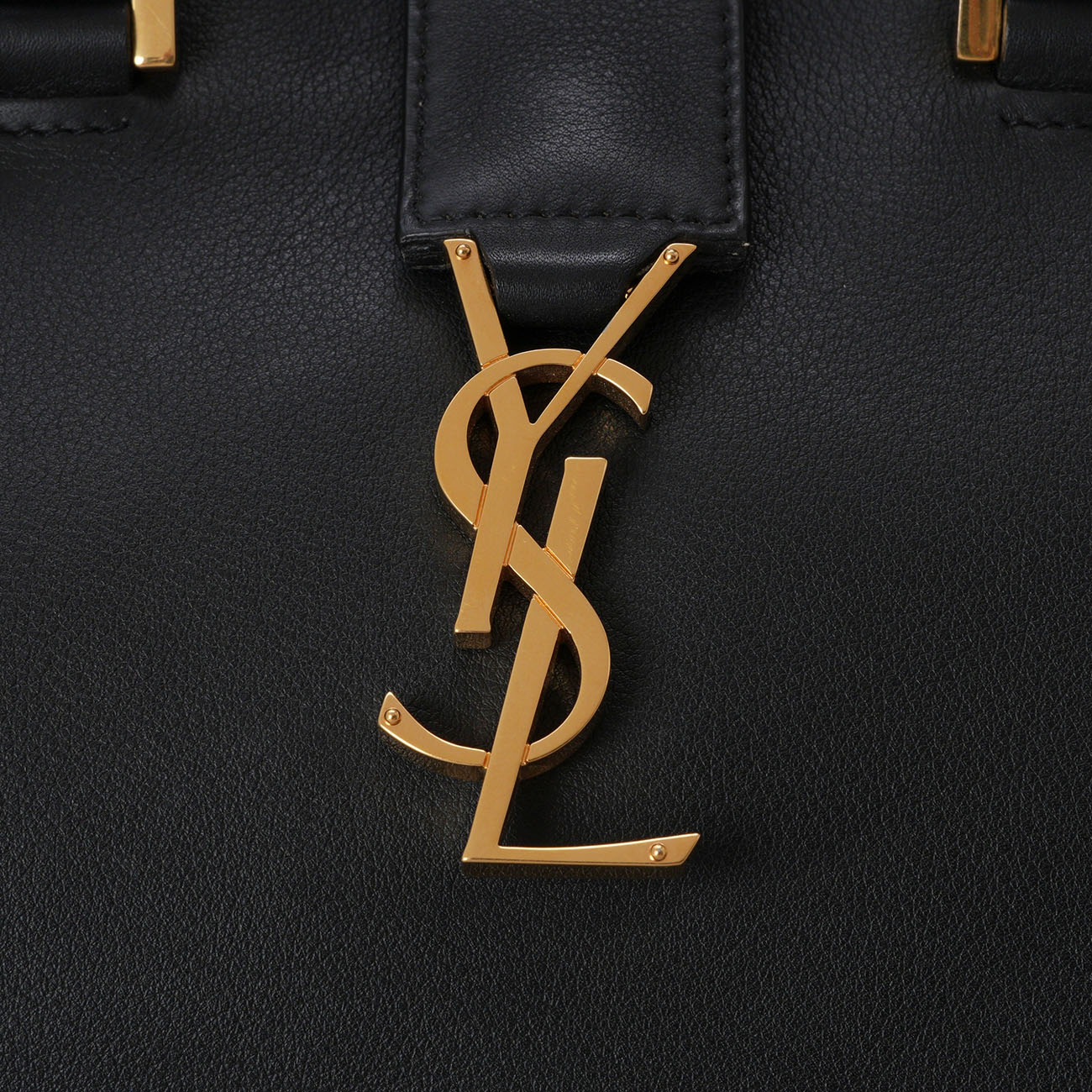 YVES SAINT LAURENT(USED)생로랑 472469 카바스 스몰